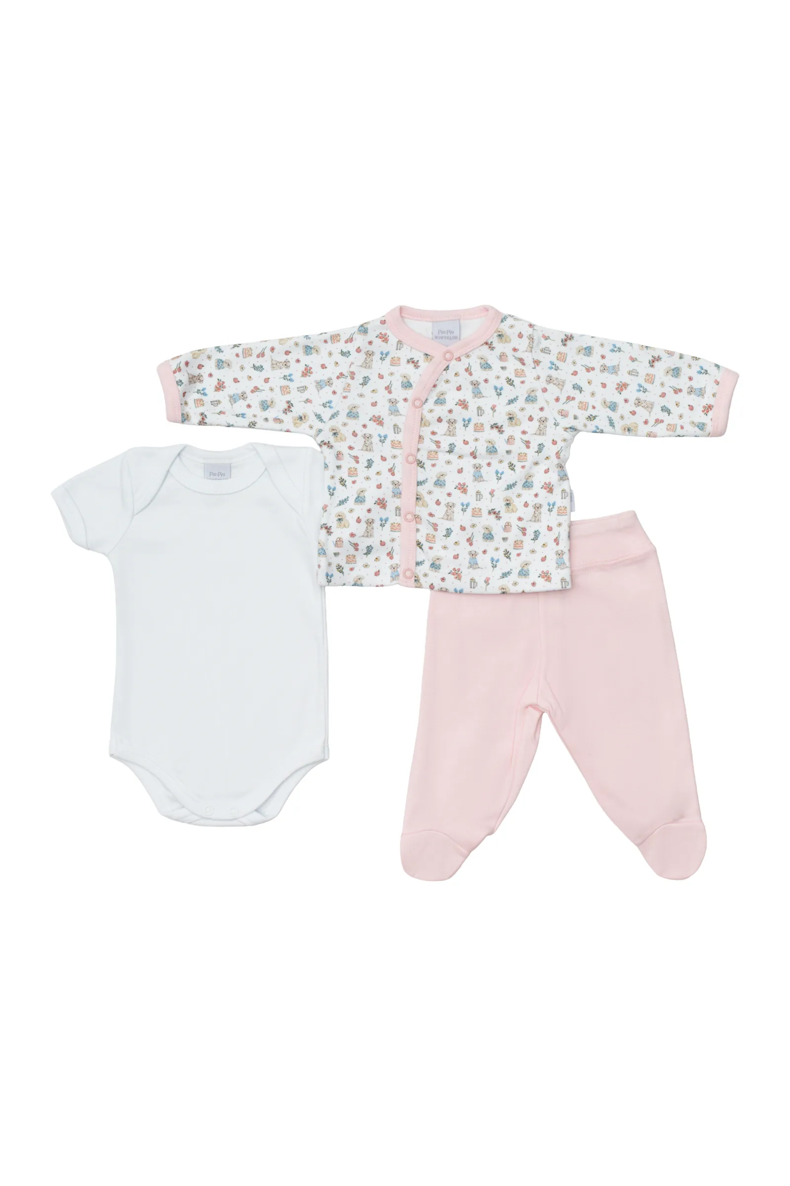 Conjunto três peças: body branco, casaquinho estampado e calça rosa com pé